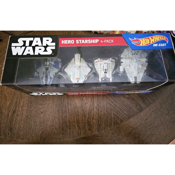 Star Wars/Hot Wheels HERO STARSHIP 4 pack  DIE CAST - Picture 3 of 8